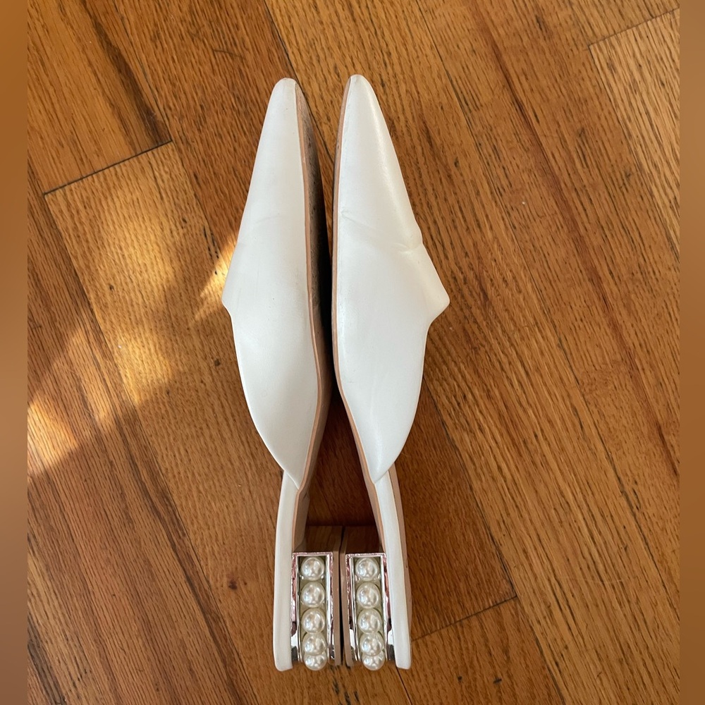 Lulus Perlia White Pearl Pointed-Toe Mules